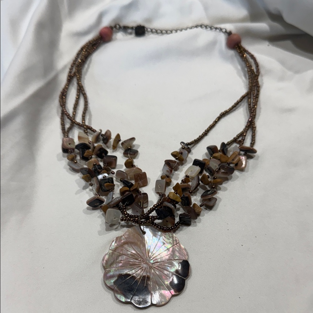 Source Unknown Iridescent Shell And Bead Necklace - image 1